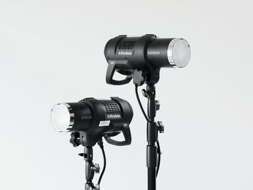 レンタル機材　ストロボ - ten five studio 物撮り・配信用フォトスタジオの設備の写真