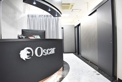 受付カウンター - Oscar レンタルスペース：Oscar【オスカー】の入口の写真