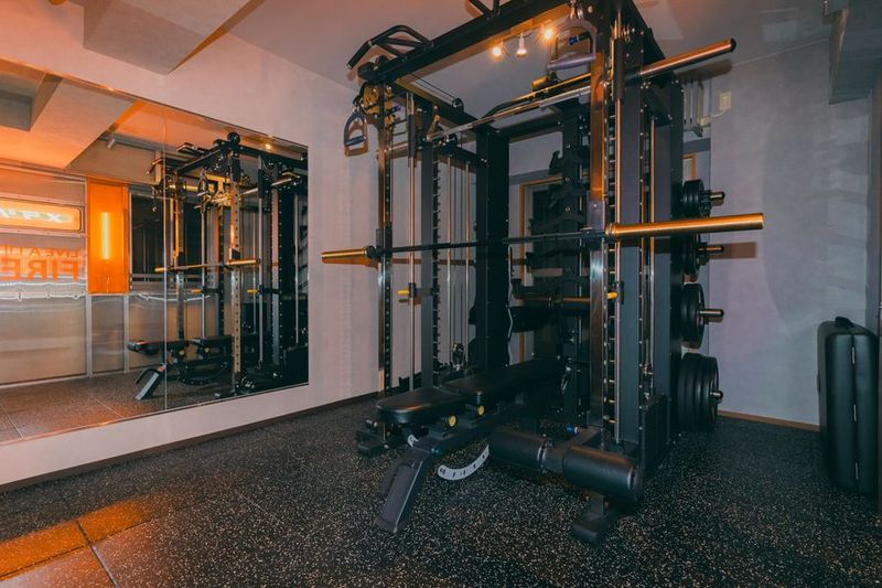 mela gym（メラジム）錦糸町店 - mela gym（メラジム）錦糸町店