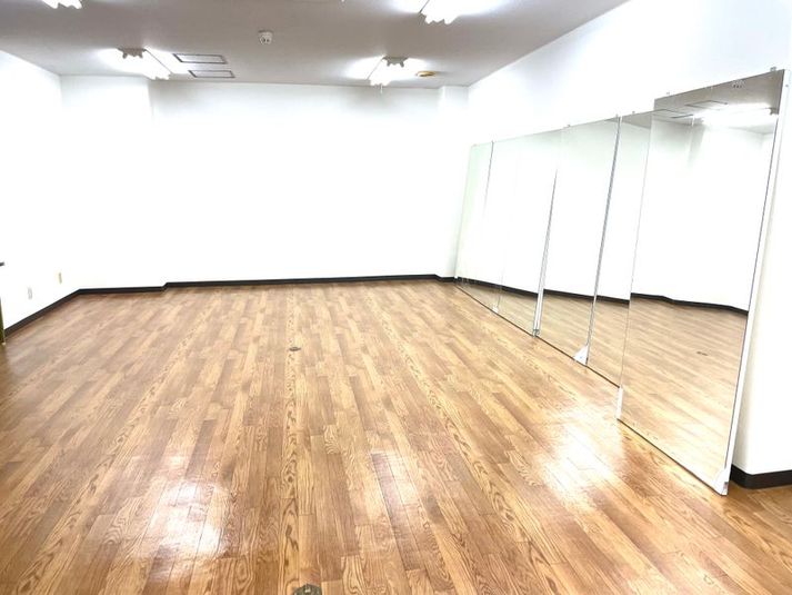 【レンタルダンススタジオ】スタジオピアーチェ春日後楽園店 - スタジオピアーチェ春日後楽園店