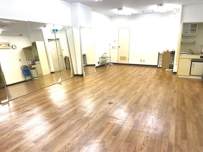 【レンタルダンススタジオ】スタジオピアーチェ春日後楽園店 - スタジオピアーチェ春日後楽園店