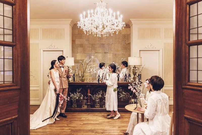 ゆるやかな時を刻むレストランを有したクラシカルな2階建ての邸宅 - Anniversary An EBISU