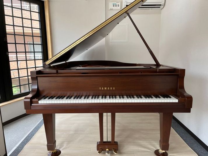 グランドピアノ練習室 - PiVi音楽スタジオ