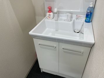 洗面 - 川越・南大塚コンテナプール 川越・南大塚 会議室の設備の写真