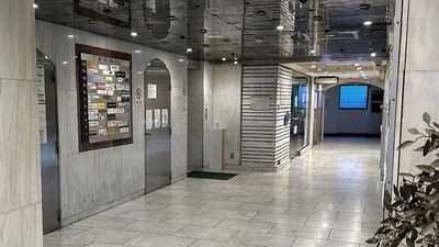 【エントランス】
・エレベーターあり - JIBUN SALON(渋谷駅) 【渋谷駅徒歩3分】エステ・マッサージ・ヘアメイク・脱毛に最適◎の外観の写真
