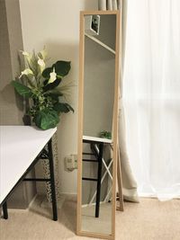 スタンドミラーもあります。 - 貸会議室アクア大宮東口  203号室の設備の写真