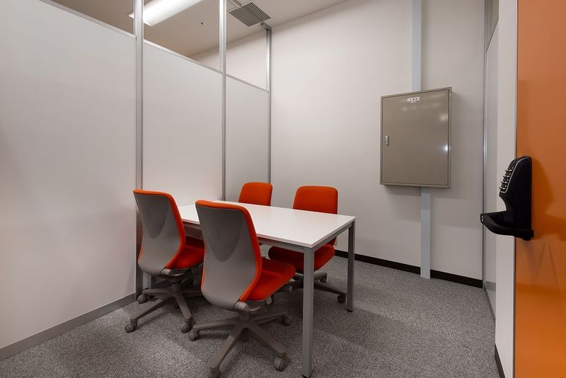 4名会議室 - 西新宿アントレサロン