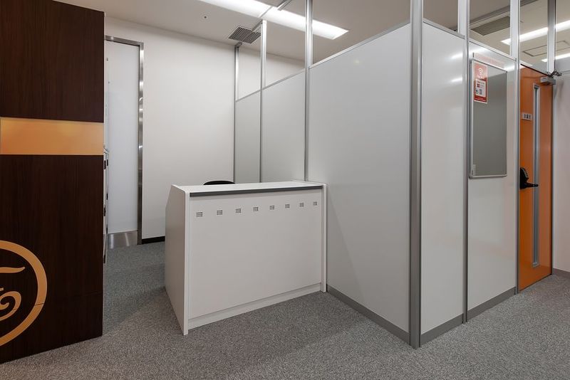 4名会議室 - 西新宿アントレサロン