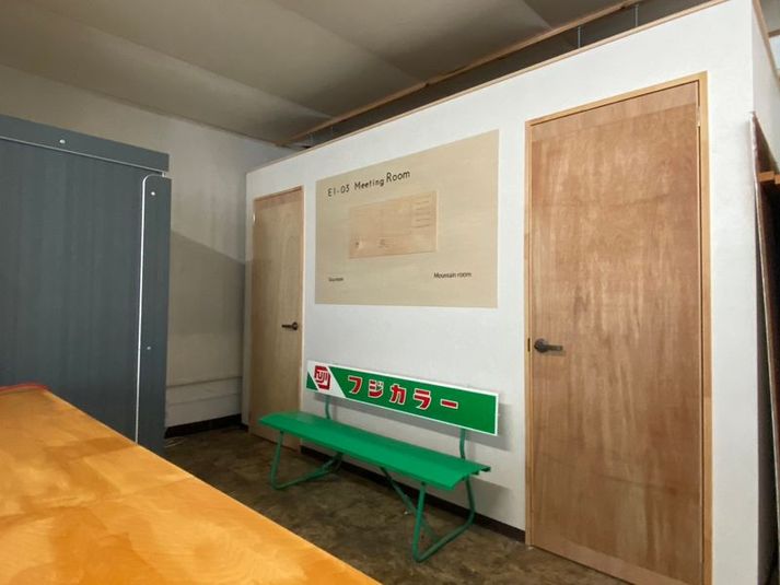 EAST DOCK - EASTDOCK