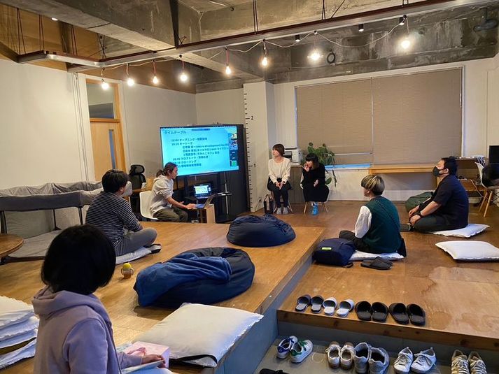 EAST DOCK - EASTDOCK