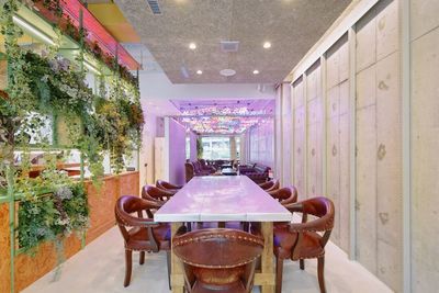 【Funky table 車道店】 Funky table 車道店【会議スペース】の室内の写真