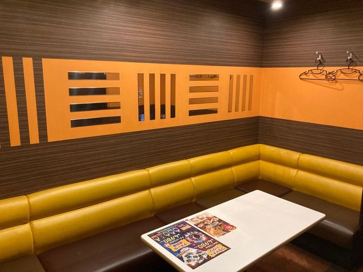 《5～8名用》会議・打ち合わせ用ルーム【サイズM】 - カラオケビッグエコー　なんばアムザ店