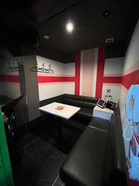 カラオケビッグエコー 野田阪神駅前店 《1名用》テレワークルームの室内の写真