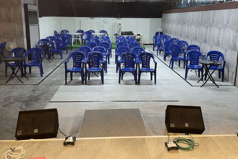 ステージ付きスペース - エコーズカフェ