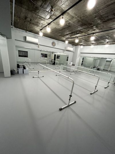 開放感のあるレンタルスタジオ✨バレエ用リノリウム使用！ - Ballet with