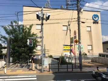 田園調布　長田整形外科 サロンスペースの外観の写真