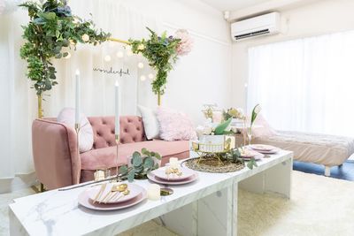 Katy(ケイティ)心斎橋 Katy(ケイティ)心斎橋/ピンクを基調とした高級スペース💖の室内の写真