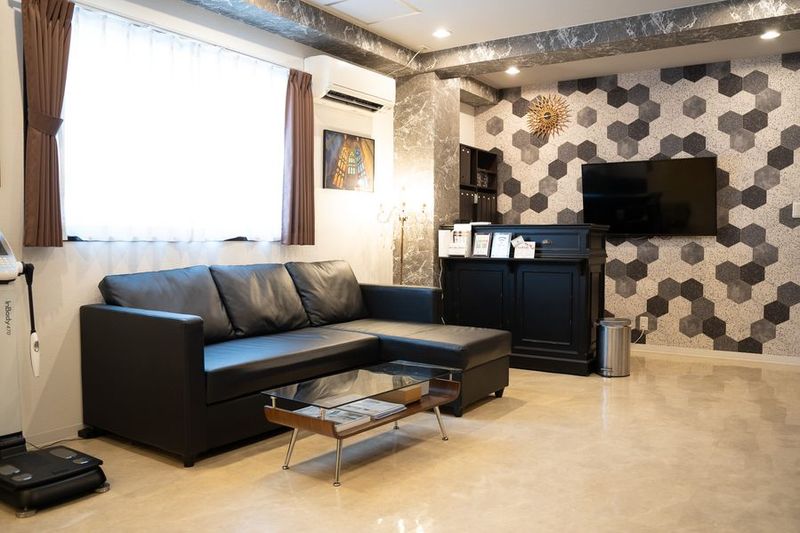 エステ/整体/鍼灸に◎駅チカ☆広々多目的/美容系レンタルサロン★ - 天満/扇町 3つの部屋完備シェアサロン★Studio Gaudi