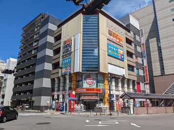 カラオケビッグエコー 瓦町店 《1名利用》テレワーク専用ルーム【Type S】の室内の写真