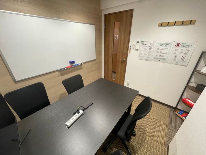 【2名利用専用】【高田馬場駅徒歩1分】4名会議室（RoomD） - いい会議室高田馬場 タックイレブン高田馬場710