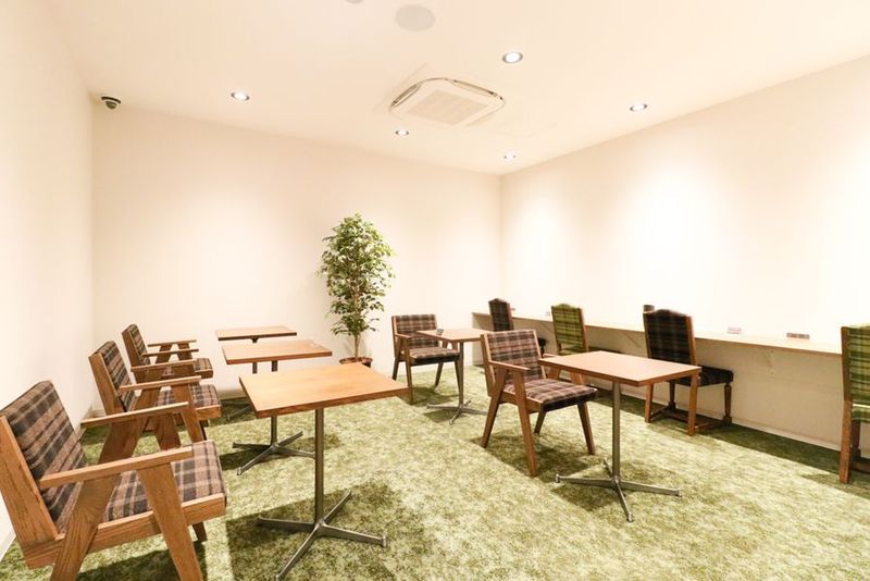 コワーキングスペース【会話禁止エリア】 - THE HUB 池袋 SOUTH