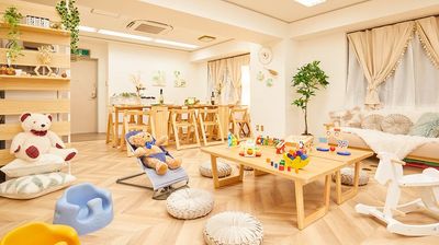 広々37㎡のお部屋 - Moff room《秋葉原店》 🧸Moff room🧸1〜15名様用ママ会向けスペースの室内の写真
