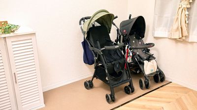 室内にベビーカー置き場あります！ - Moff room《秋葉原店》 🧸Moff room🧸1〜15名様用ママ会向けスペースの室内の写真