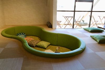 U Work Shiratama (コワーキングスペース） 【多目的会議室】U Work Shiratamaの室内の写真