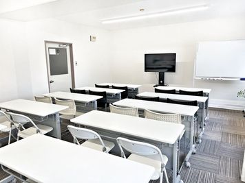 お気軽会議室新大阪cometの室内の写真