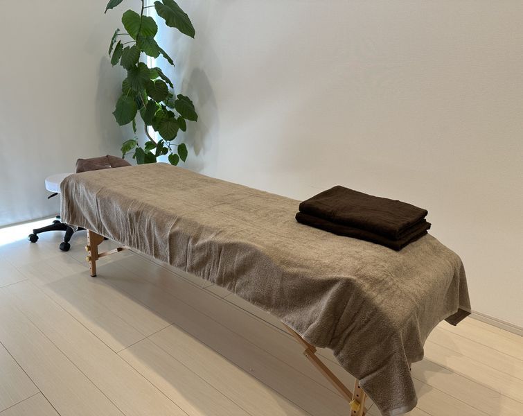 整体、エステ、ネイル等に✨1時間～使用可能✨清潔感のある内装✨】を 