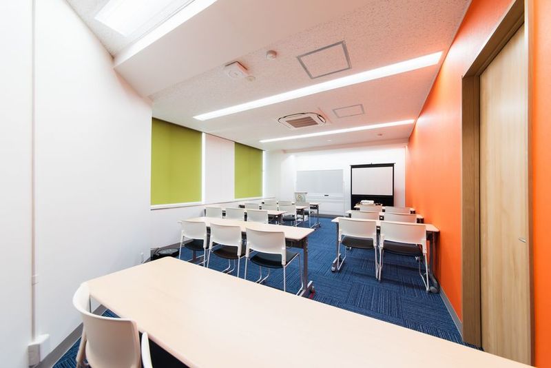 名古屋栄703会議室【定員21名】みんなの貸会議室名古屋栄店 - みんなの貸会議室　名古屋栄店