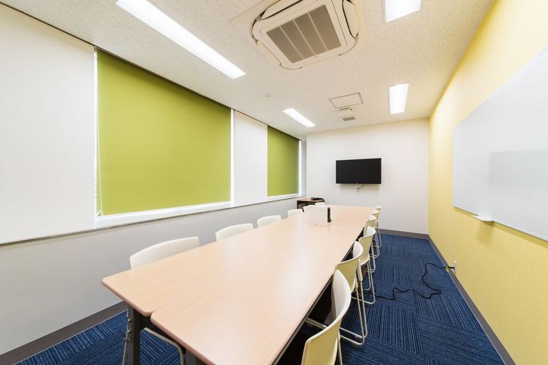 名古屋栄702会議室【定員12名】みんなの貸会議室名古屋栄店 - みんなの貸会議室　名古屋栄店