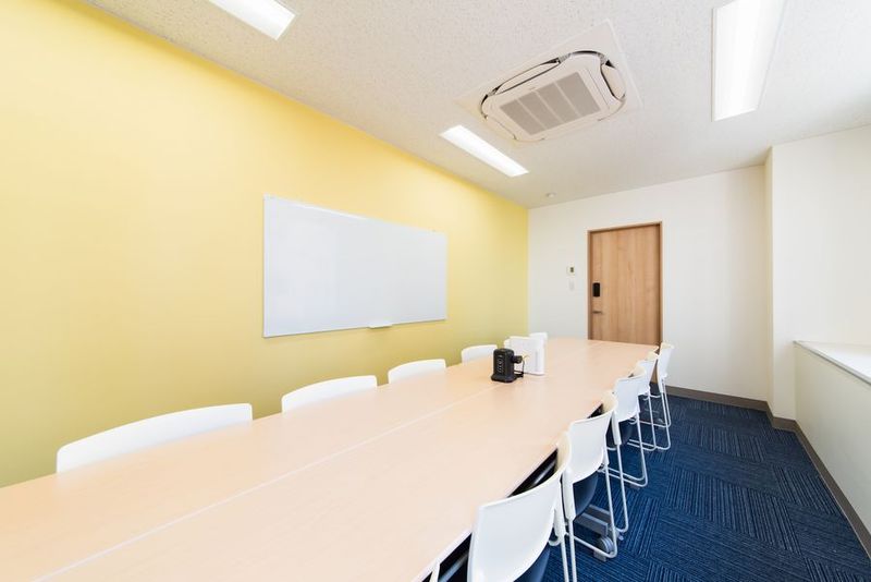 名古屋栄702会議室【定員12名】みんなの貸会議室名古屋栄店 - みんなの貸会議室　名古屋栄店