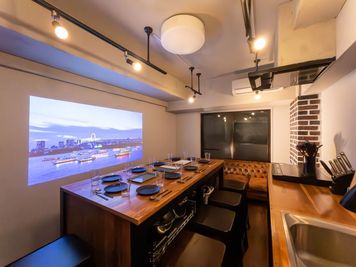 リノスぺkitchen恵比寿プリマ【渋谷】レンタルキッチン 《人数変動プラン》リノスぺkitchen恵比寿プリマ【最大10名の室内の写真