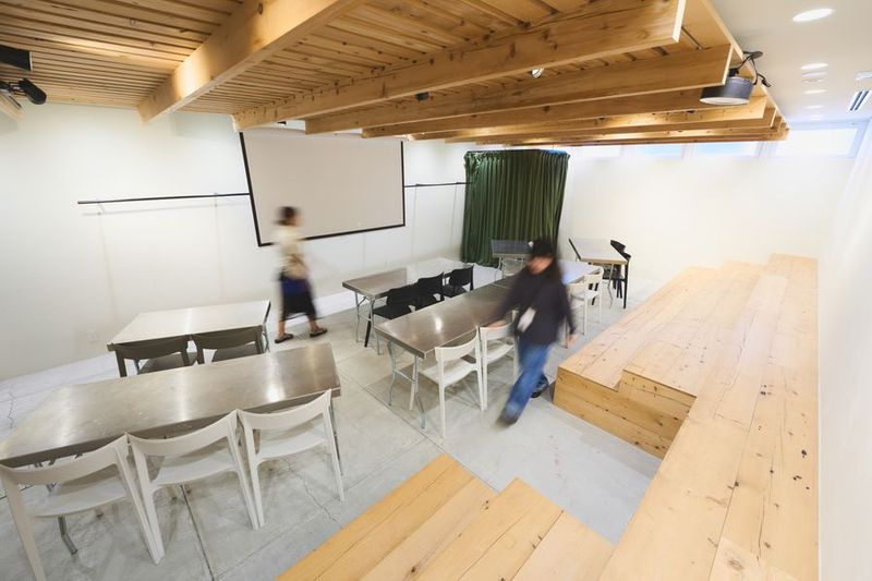 SLOTH GALLERY - コワーキングサロンSLOTH