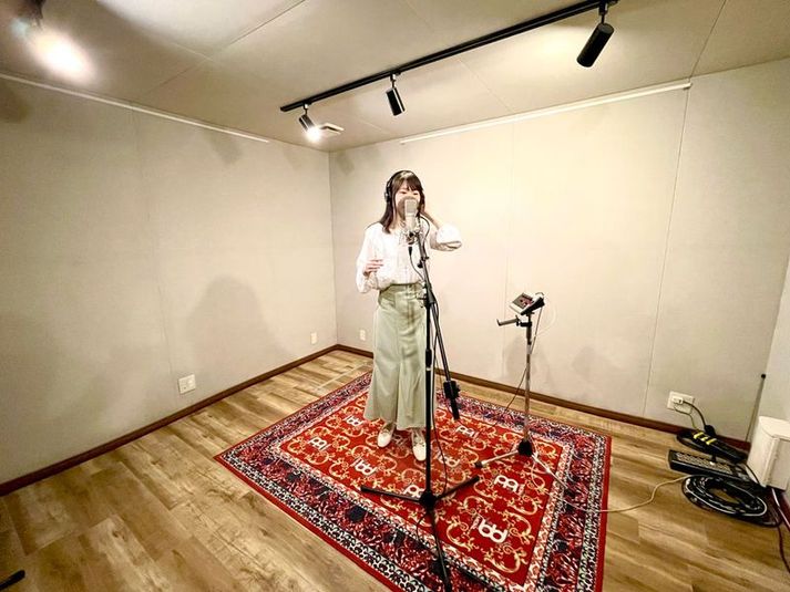 歌や楽器の練習・セルフ録音・配信・撮影に　完全防音音楽スタジオ - クランチスタジオ