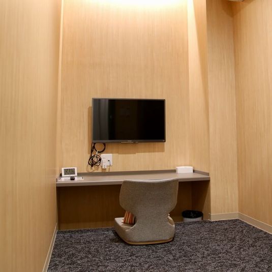 U Work Shiratama (個室利用） - U Work Shiratama (コワーキングスペース）