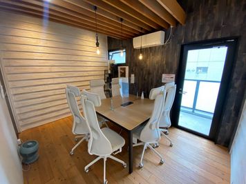 《MP RENTAL大名 Room A》お1人様からの利用可！即時ご予約OK！オンライン会議◎ビジネス利用に最適！ - MP RENTAL大名