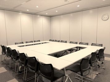 【リロの会議室】コンフォート新宿 【リロの会議室】コンフォート新宿　RoomDの室内の写真