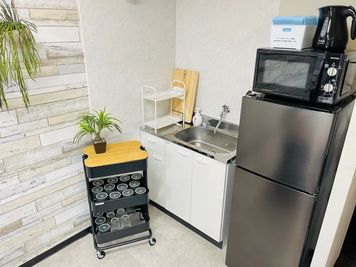 ミニキッチンもございます。 - ビスタ名古屋駅前 11〜20名様専用_ビスタ名古屋駅前の設備の写真