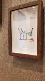 海の宝石と言われるシーグラスを使ったアーティストさんの作品を展示しております - 新福島プライベートサロン 個室型プライベートサロン【RoomA】の設備の写真