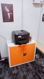 プリンターも無料で利用できます。（用紙はご持参ください） - 渋谷桜丘ライズオフィス 渋谷桜丘ライズオフィス会議室の設備の写真