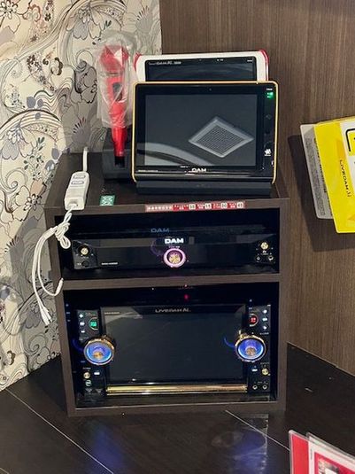 《定員人数～4名用》会議・打ち合わせ用ルーム【サイズS】 - カラオケ ビッグエコー京阪守口駅前店