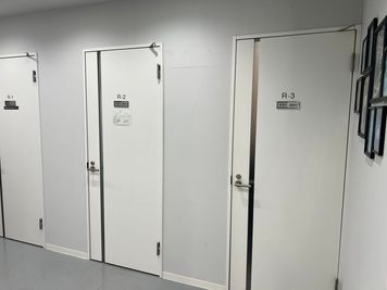 いいオフィス南麻布 【白金高輪駅徒歩6分】1名個室（R-4）※予約時間前は入室不可の室内の写真