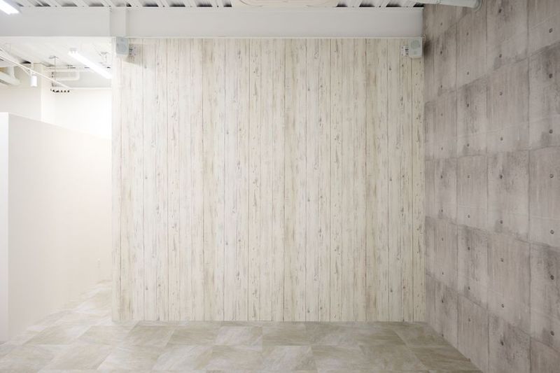 アマチュアからプロまで対応できる本格的な白ホリスタジオ。 - スタジオぜっと