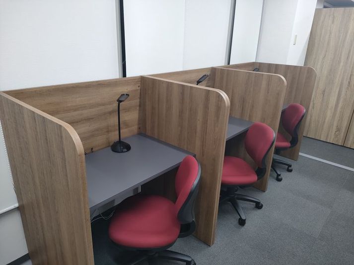 有料自習室 - 自習室トライ三宮店