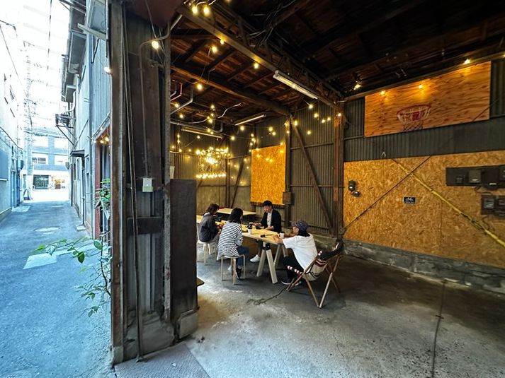 倉庫オープンスペース - キッチン＆会議室｜上町サンク