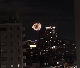 花火大会の様子を独占！（しながわ秋の運河花火まつり2023） - U-make南品川 U-make 屋上　パーティープラン（大人数）のその他の写真