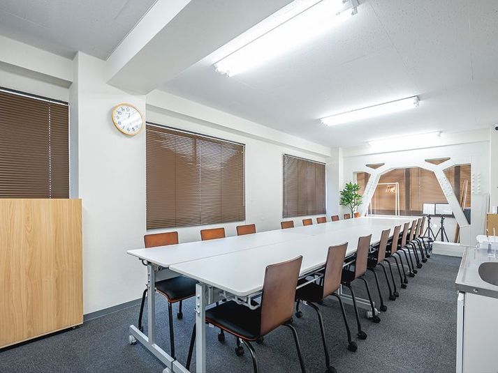  	【ROOMs神田店 第1会議室】会議室プラン - 貸会議室ルームス神田店