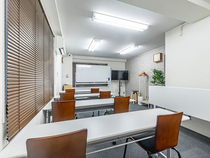 【ROOMs神田店 第2会議室】会議室プラン - 貸会議室ルームス神田店